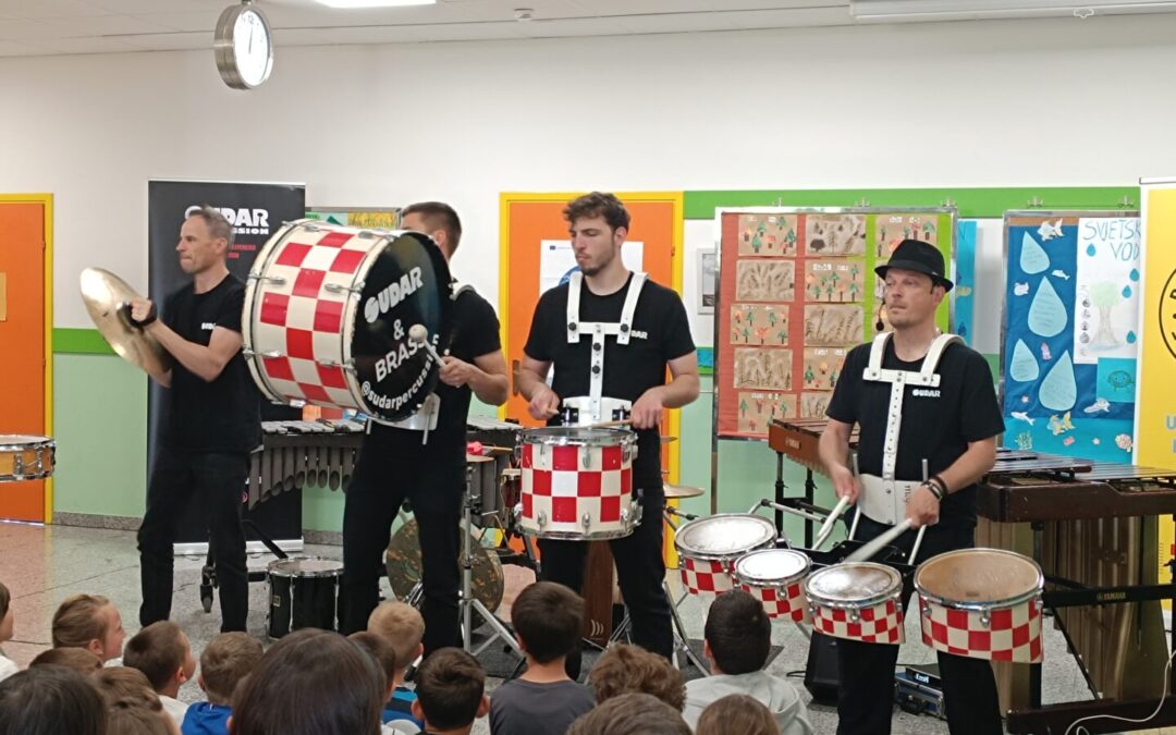 Sudar Percussion u posjetu OŠ Tordinci